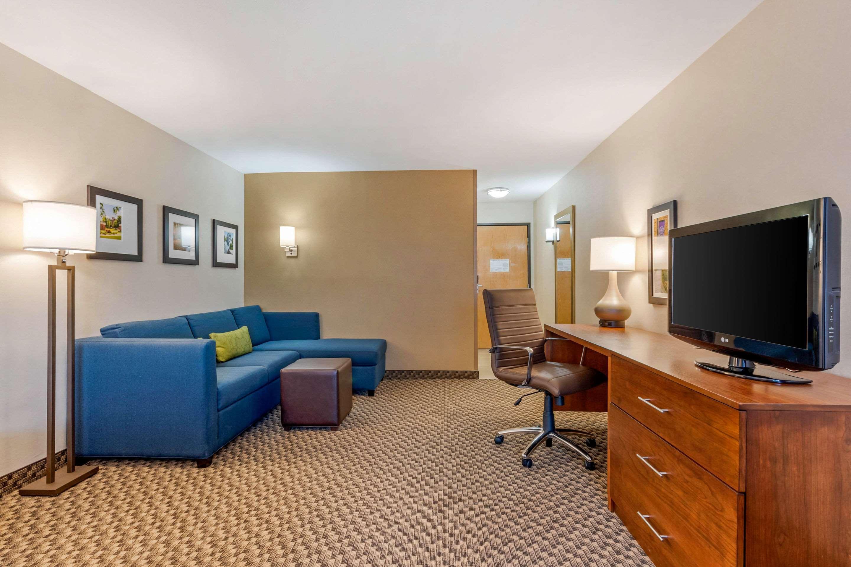 Comfort Inn & Suites Near Route 66 Lincoln Exteriér fotografie