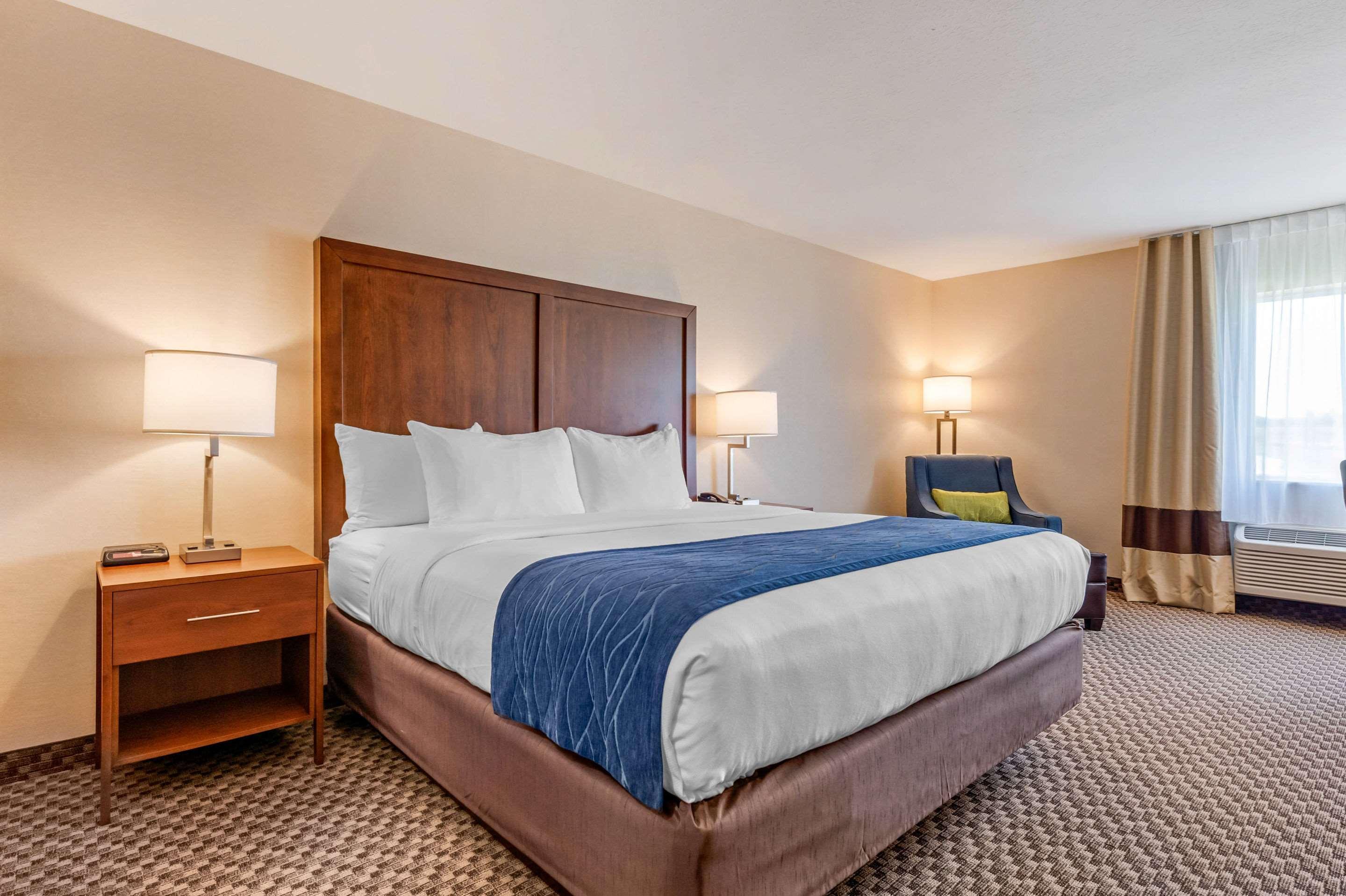 Comfort Inn & Suites Near Route 66 Lincoln Exteriér fotografie