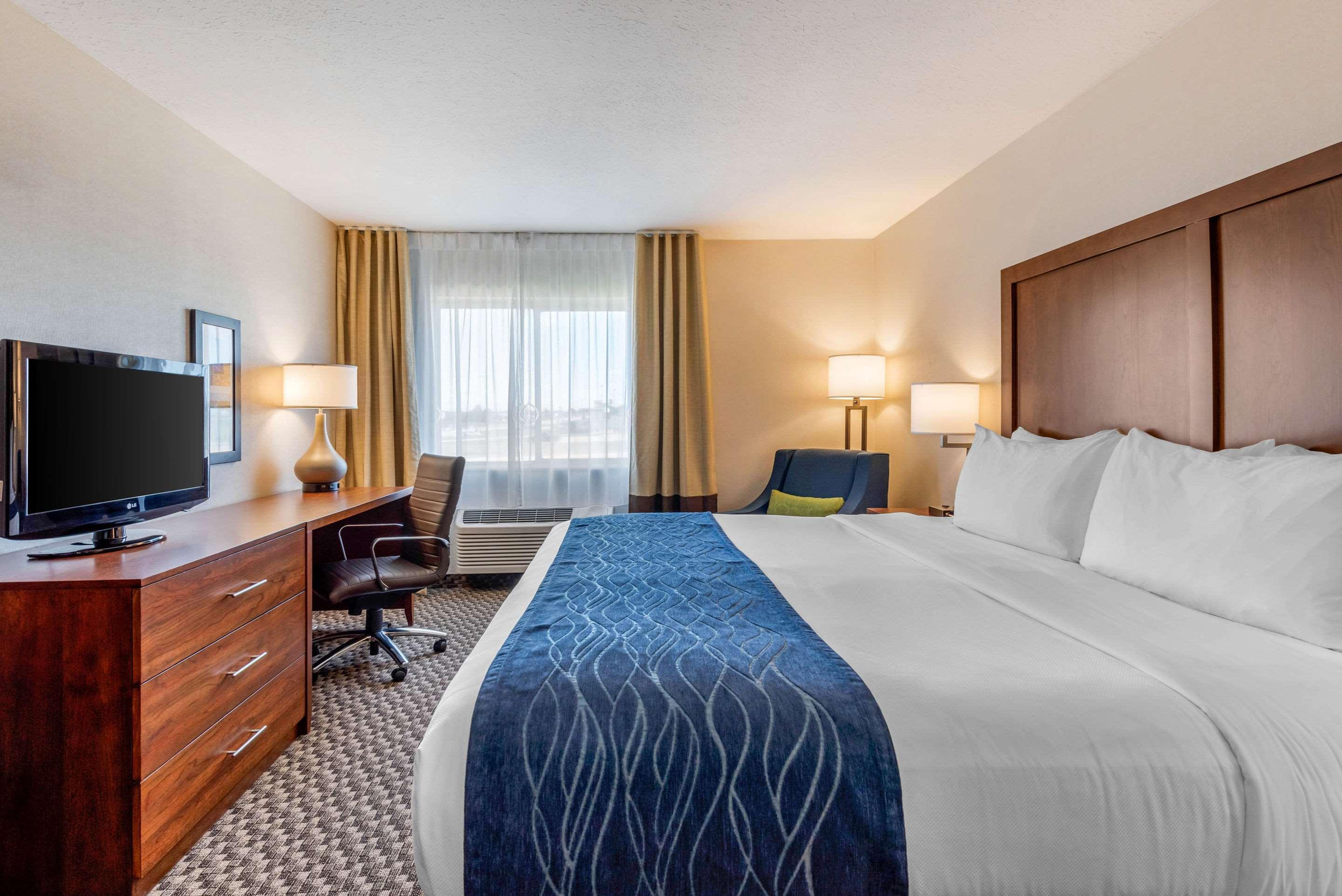 Comfort Inn & Suites Near Route 66 Lincoln Exteriér fotografie