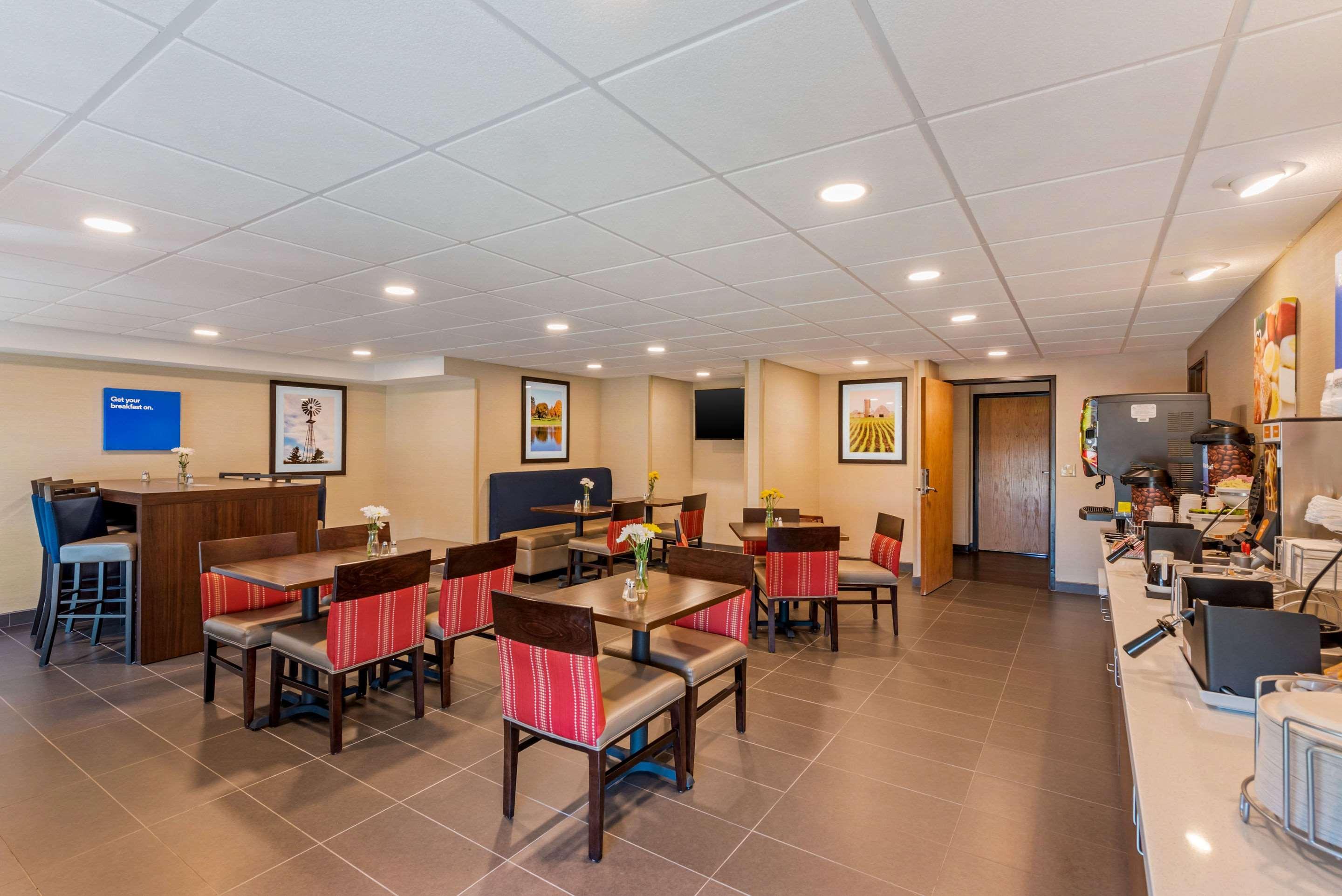Comfort Inn & Suites Near Route 66 Lincoln Exteriér fotografie
