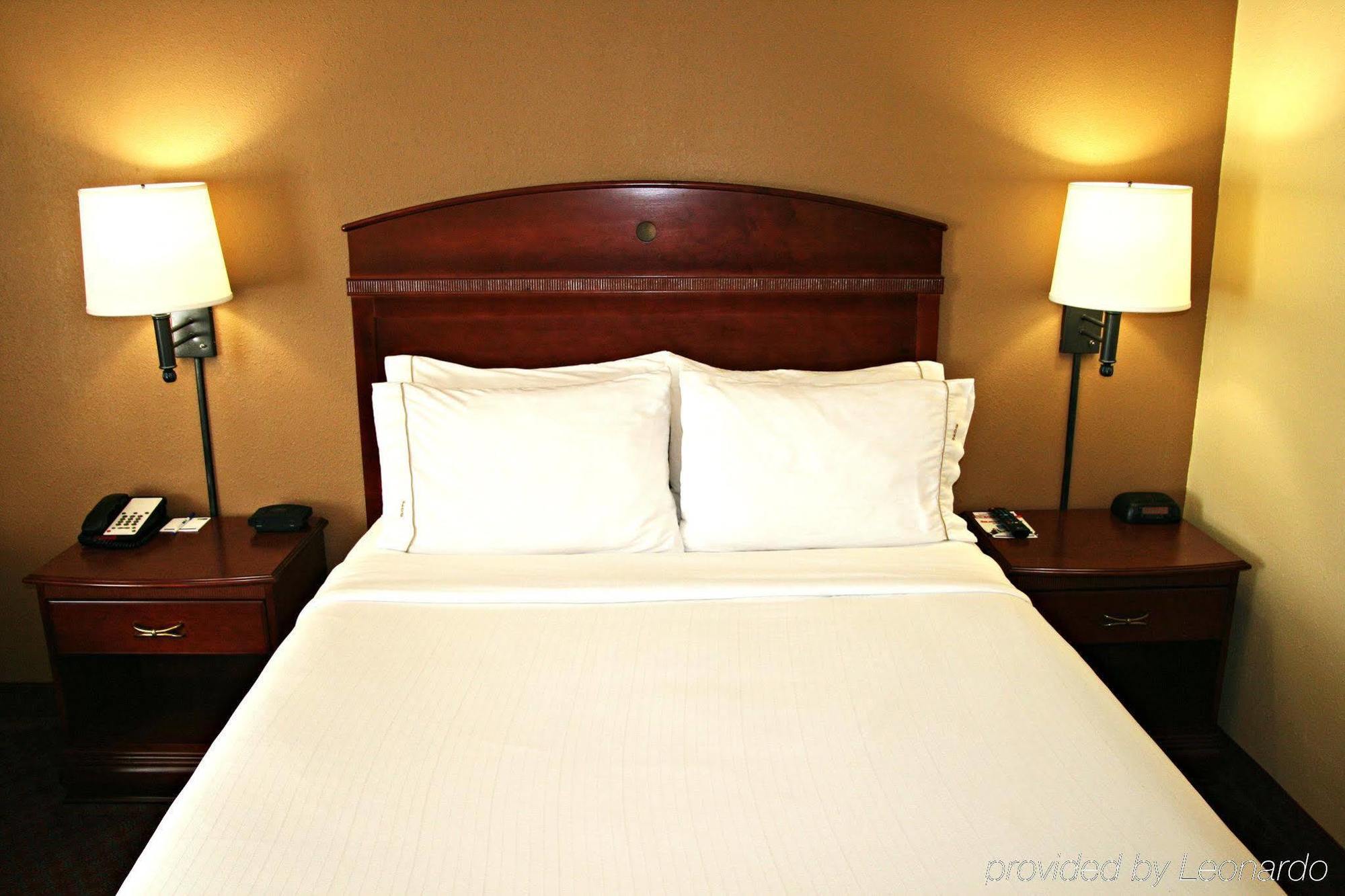 Comfort Inn & Suites Near Route 66 Lincoln Exteriér fotografie